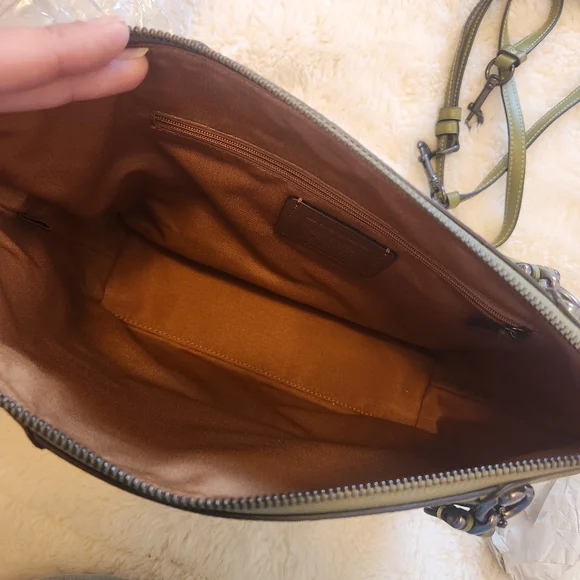 Coach Kacey Satchel In Olive Green CC838 New With Tags - Picture 9 of 14